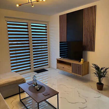 Beskid Apartamenty Nowy Sacz Exterior photo