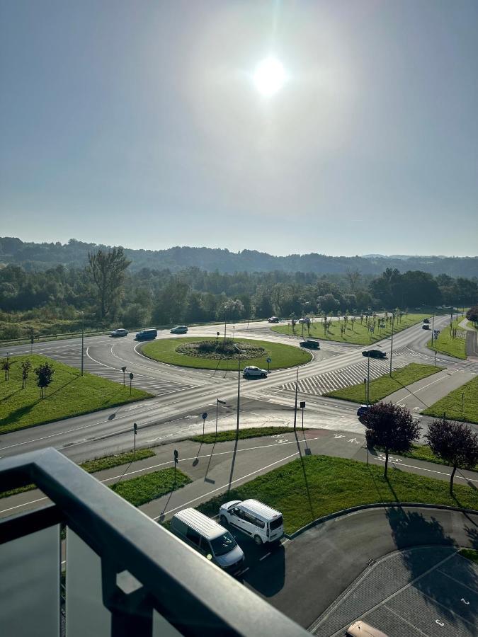 Beskid Apartment *