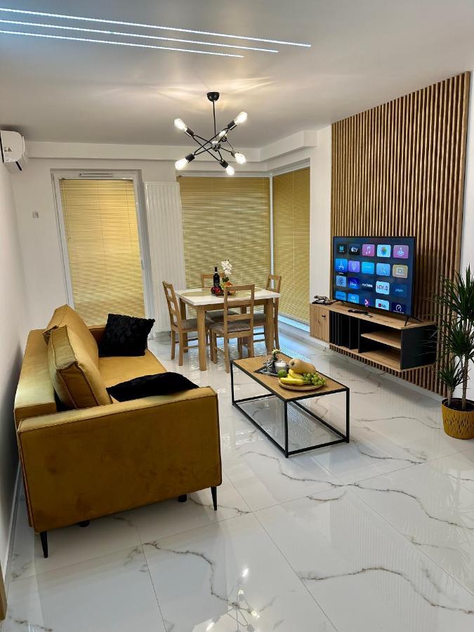 Beskid Apartment *